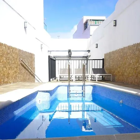 San Clemente With Pool & Wi-fi Dom wakacyjny Caleta de Interián